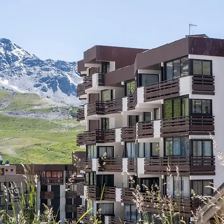 Partenaire Le Schuss Hotel apartamentowy